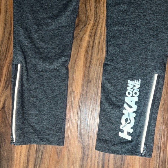 Hoka x Rabbit Performance Jogger - Picture 5 of 12